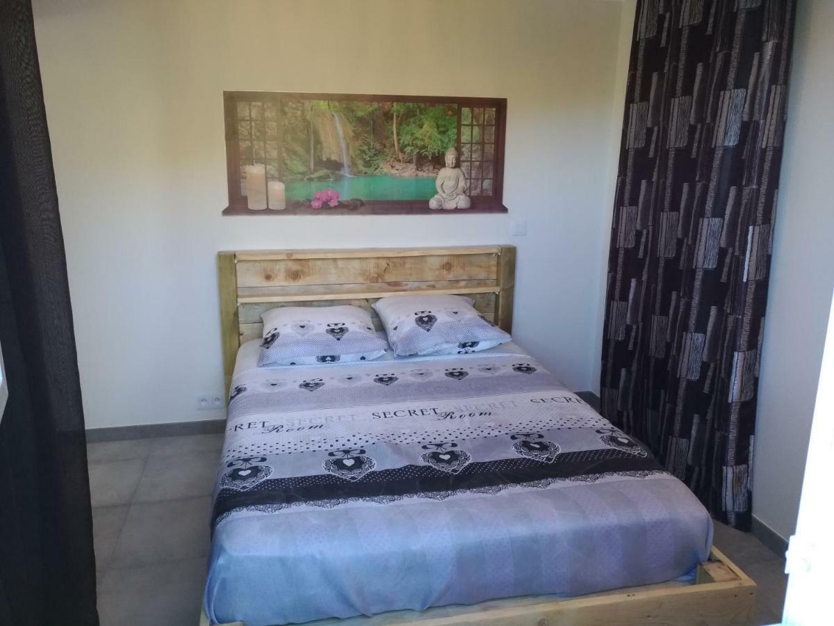 Lerocher83 Villa Figanieres Ngoại thất bức ảnh